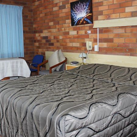 Glen Innes Lodge Motel Екстер'єр фото