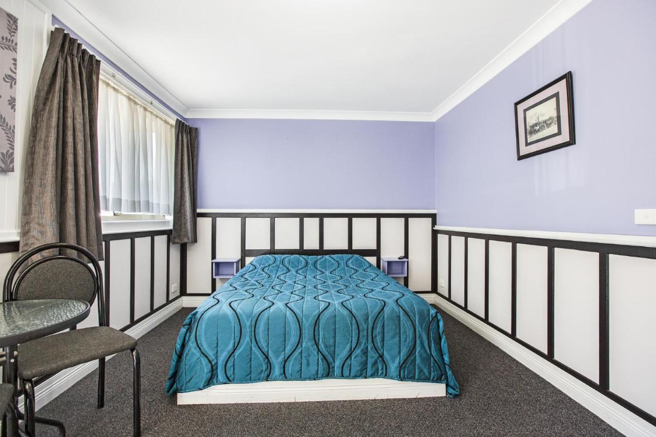 Glen Innes Lodge Motel Екстер'єр фото