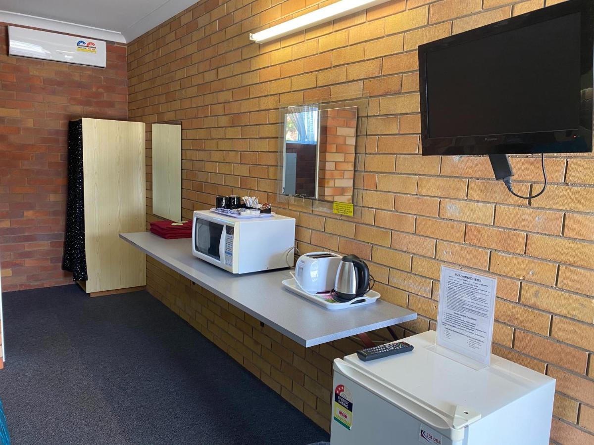 Glen Innes Lodge Motel Екстер'єр фото
