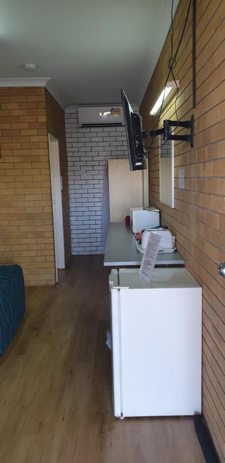 Glen Innes Lodge Motel Екстер'єр фото