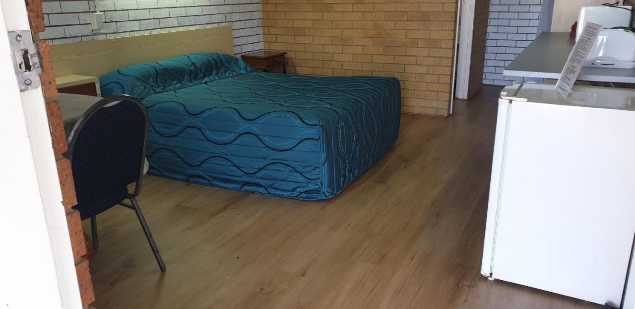 Glen Innes Lodge Motel Екстер'єр фото