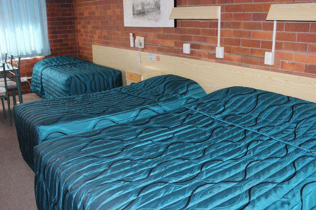 Glen Innes Lodge Motel Екстер'єр фото