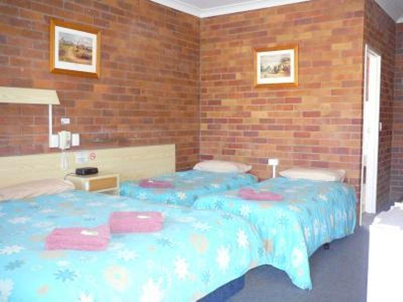 Glen Innes Lodge Motel Екстер'єр фото