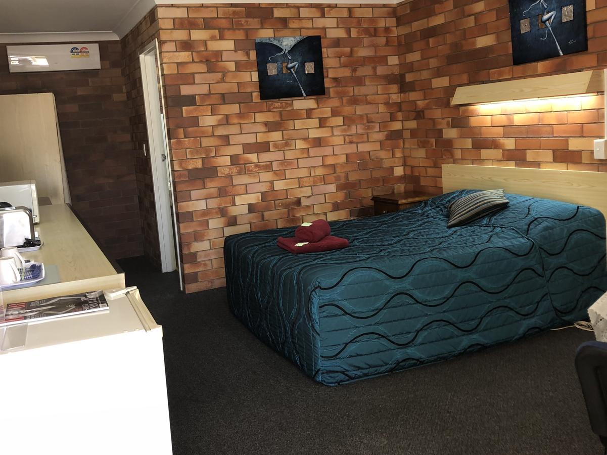 Glen Innes Lodge Motel Екстер'єр фото