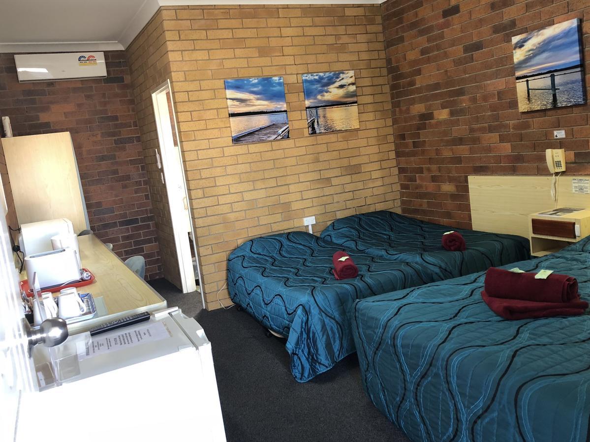 Glen Innes Lodge Motel Екстер'єр фото